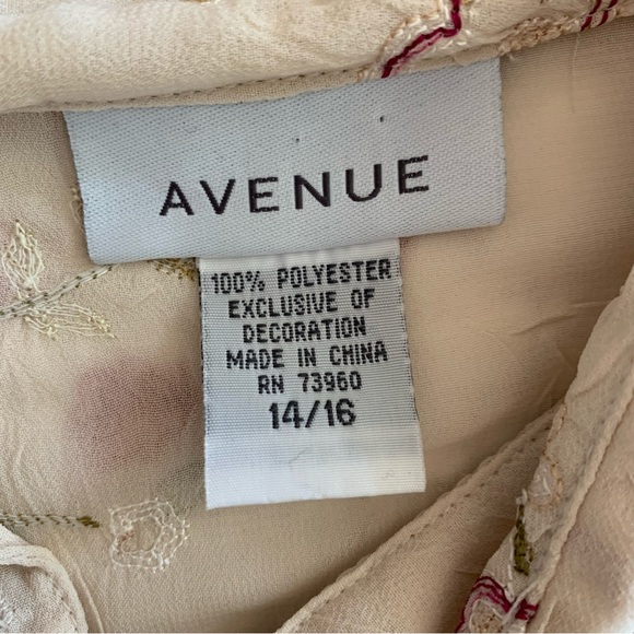 Avenue | Size 14/16 Long Sleeve Floral Button Up Collard Blouse Embroidered - Picture 8 of 13